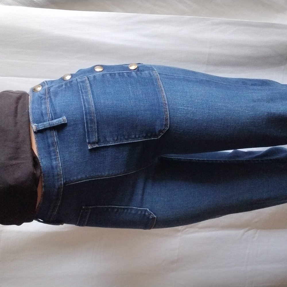 Frame Lucia jean side zipper and buttons  27.